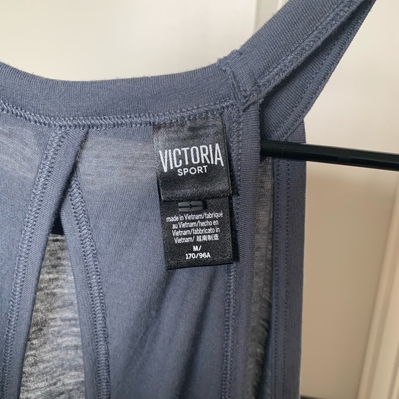 Victoria secret fit tank top - Picture 2 of 4
